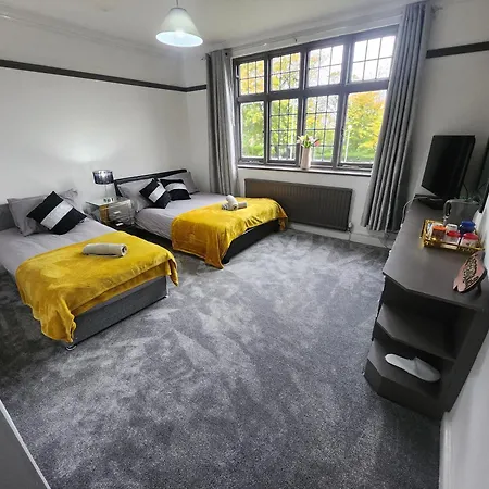 Luxury Free Wifi Old Trafford