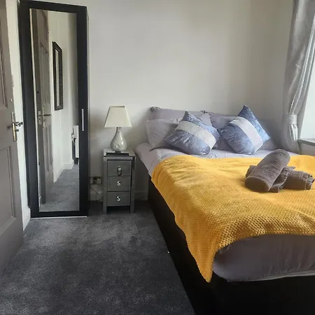 Luxury Free Wifi Old Trafford Privatunterkunft *