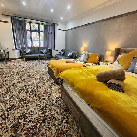 Luxury Free Wifi Old Trafford