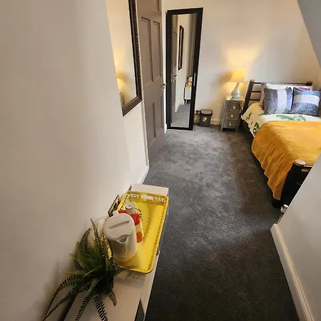 Luxury Free Wifi Old Trafford Privatunterkunft