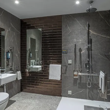 Maldron Cathedral Quarter 호텔 4*