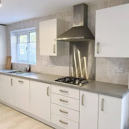 Luxcosy Double In Detached House Salford Plab * Manchester