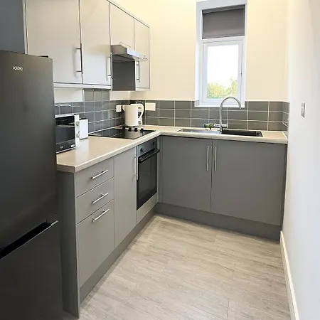 Kehoe's Nest Near Etihad Stadium & Coop Live Arena Sleeps 3 * مانشستر