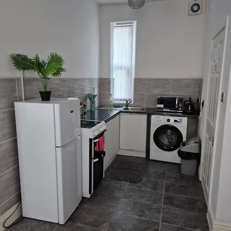 Majesty Apartment Manchester