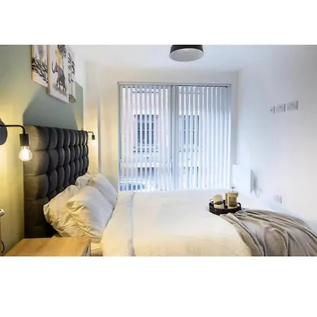 Apartman The Halo - Terrace - - Parking Manchester