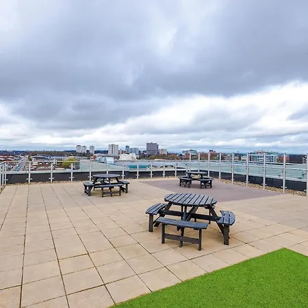 Centre, Salford, 1 Bed *