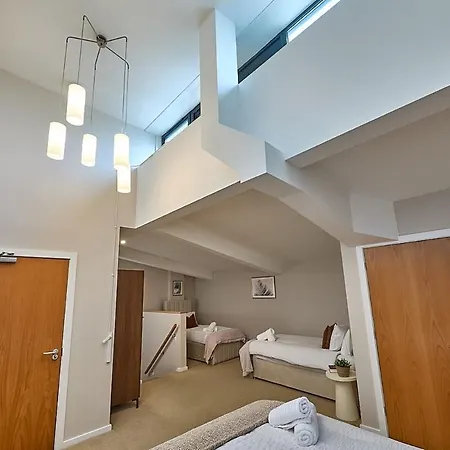 Luxury 2-bed Penthouse In Deansgate I Free Parking