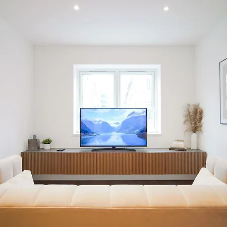 Afflecks By The Heim * مانشستر