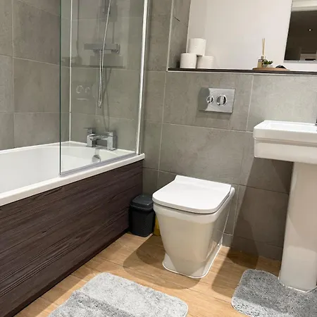 Apartman Modern 2br In M5, Man United Stadium, And Mediacity Manchester