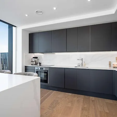 1br High-floor With Pool & Gym *