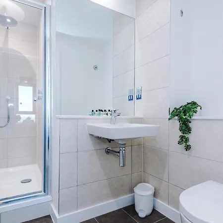 Skyline With Thermal Апартаменты Манчестер