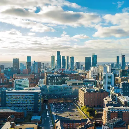 Апартаменты Skyline With Thermal *