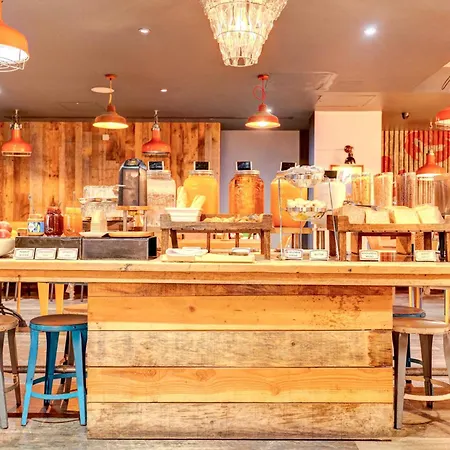 Portland By Sunday Hotel