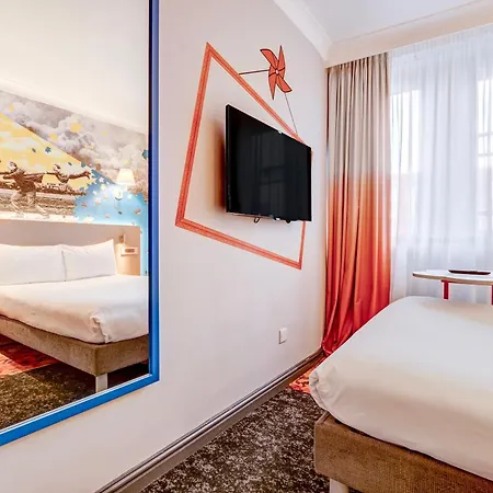 Portland By Sunday Mánchester