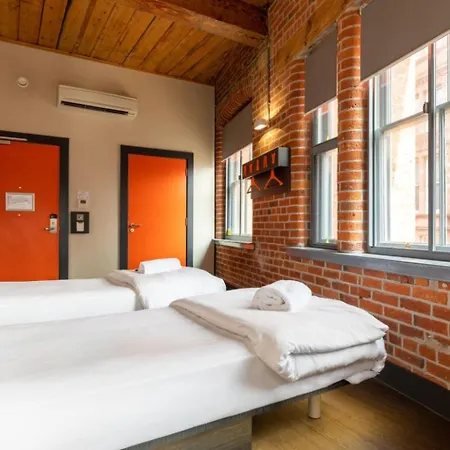Hotel Easyhotel