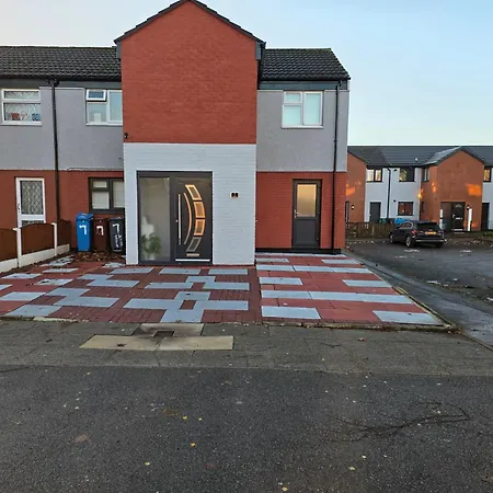 別荘 Away From マンチェスター