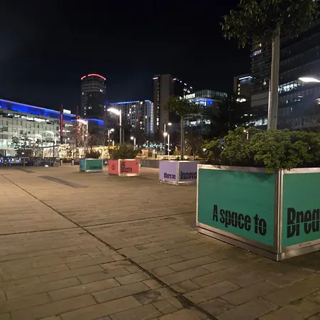 Apartamento Charming Ground Floor Tudor Free Wifi *