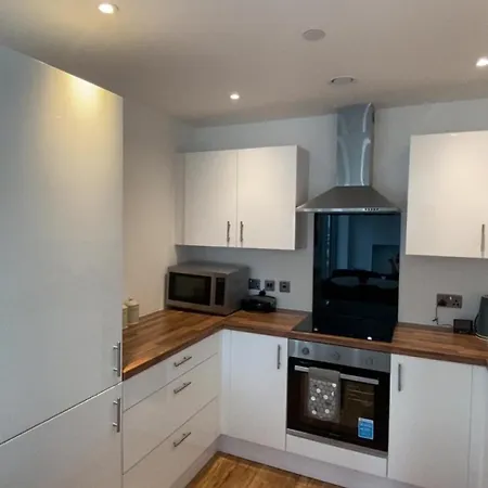 Comfy Modern Centre Манчестер