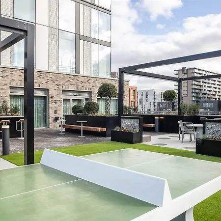 The Banks - Private Modern 2-bed Skyline Apartmán Manchester