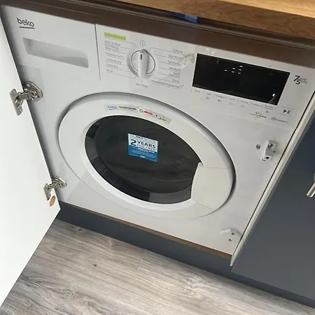 Lux Shared Flat With 2 Private Bedrooms And 2 Private En-suite Bathrooms