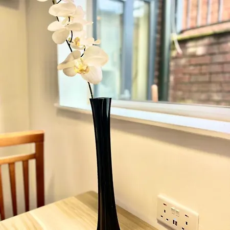 Lux Shared Flat With 2 Private Bedrooms And 2 Private En-suite Bathrooms