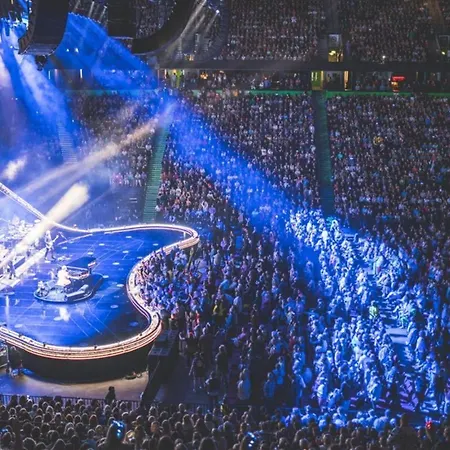 Center 28 Day Perks From May, Family And Business Travel Hideaway,parking, Walking Distance To Amenities Manchester