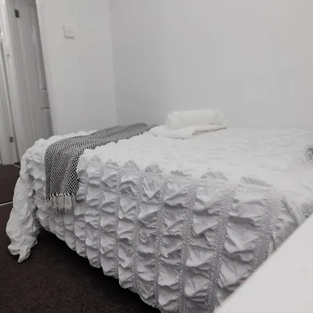 Spacious & Cosy In Lejlighed