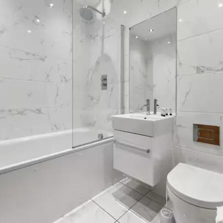 Luxury 7 Mins Walk To Salford - Pass The Keys Mánchester