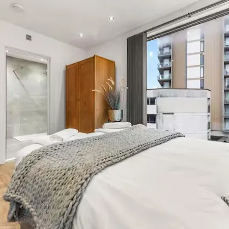 Luxury 7 Mins Walk To Salford - Pass The Keys Apartamento *