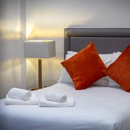 Apartment Large By Spinningfields - - Pass The Keys Manchester