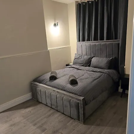 別荘 Modern 3 Bed House In Salford With Free Parking *