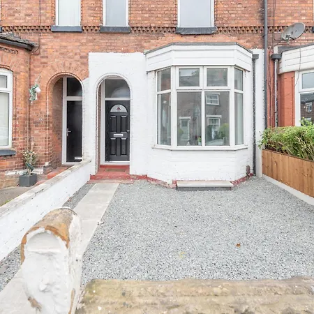 Comfort & Style In Salford - Sleeps 8 Vakantiehuis *