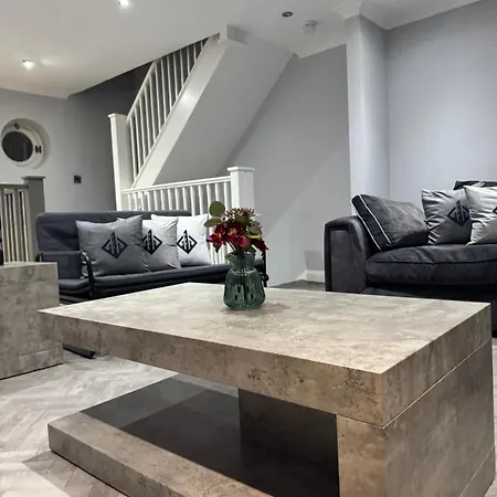 Beautiful Quay House Holiday home