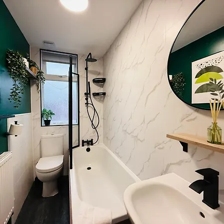 度假居 Stunning 3-bed Games