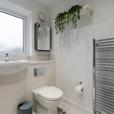 Dom wakacyjny E-haven - Etihad-coop Live-free Parking-pool Table *