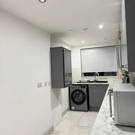 In Greater * Mánchester