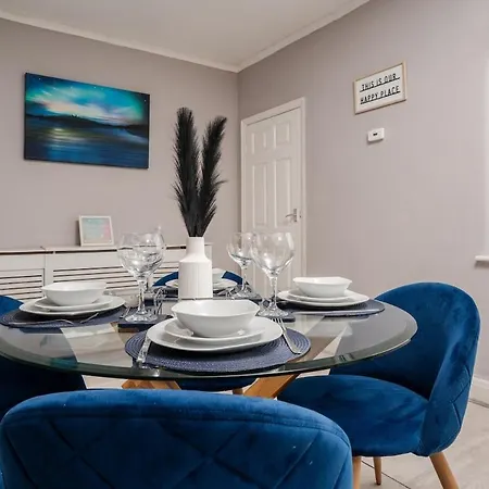 Stunning 2br House In Near Etihad And Coop Arena Casa vacanze Manchester