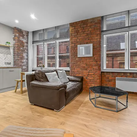 King Bed Flat In The Heart Of The - Pass The Keys مانشستر