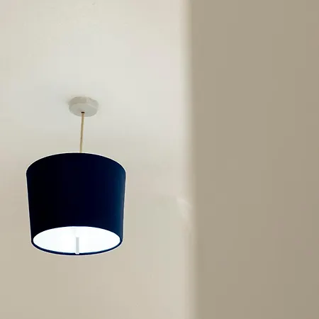 Appartamento Free Parking, Large House For Contractors & Families, Sleeps 6, 15mins To Centre