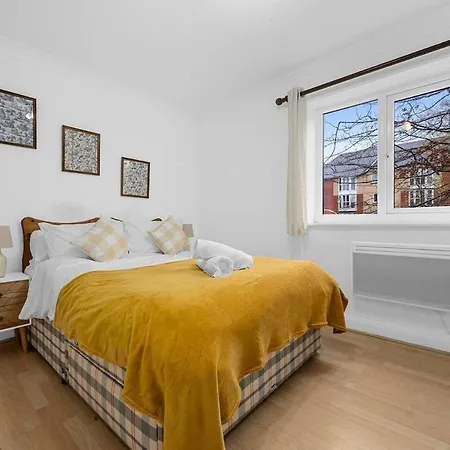 Modern 2 Bed Apartment, Salford Quays, Parking Apartmán *