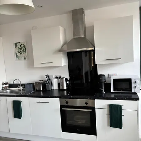 The Haven - 2 Bed Cozy - Sleeps 6 - Private Parking Apartamento