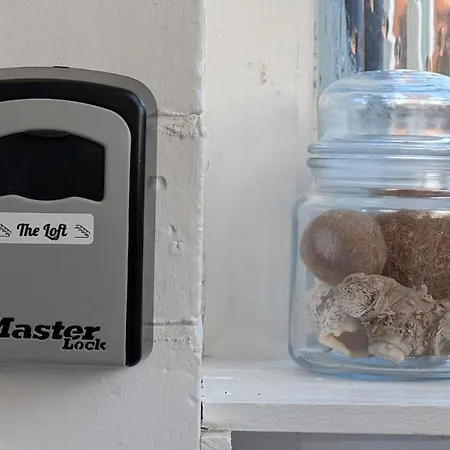 Chic Loft In Victorian House Apartment Manchester