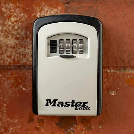 Free Parking, Large House For Contractors & Families, Sleeps 6, 15mins To Centre * Manchester