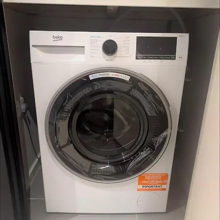 דירה 2bed With Balcony & Views Centre