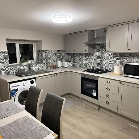 Apartmán Stylish 1-bed Ideal For 2 Guests *