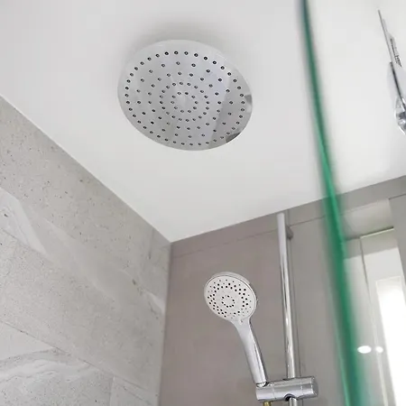 Stylish & Spacious 2 Bedroom 2 Bathroom * Manchester