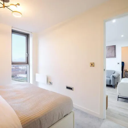 Aspect At The Heim Residences Манчестер