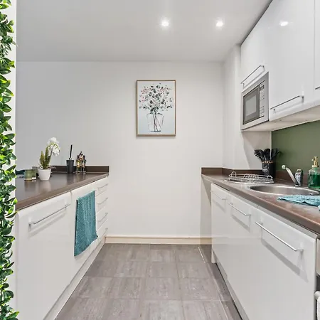 Διαμέρισμα 2-bed Apt-sleeps 5-long Stays-oxford St