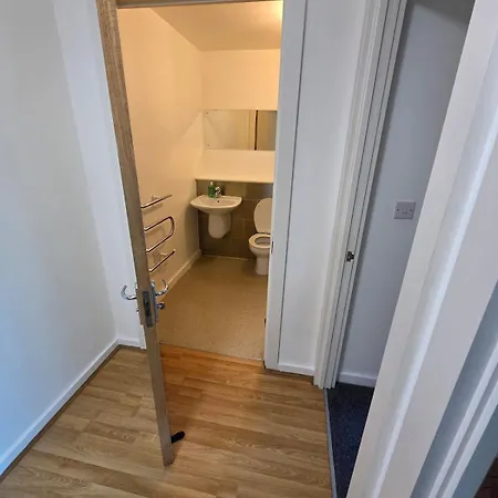 Apartman 2 Bed 2 Bath Apartment,500 Meter's From Deansgate Close To Ao Arena *
