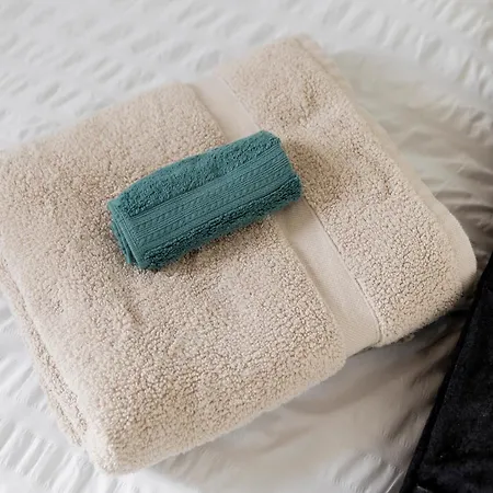 Free Parking, Large House For Contractors & Families, Sleeps 6, 15mins To Centre